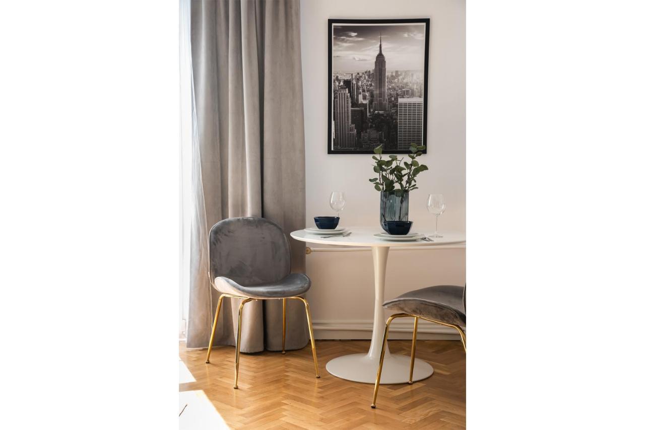 Metro Dworzec Gdanski Elegant Studio Varsóvia Exterior foto